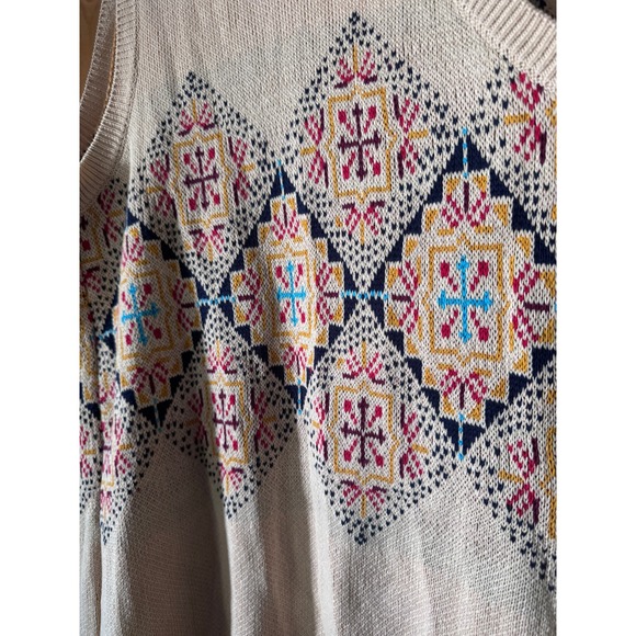 Bohemian Cream Fringe Vest - Picture 10 of 10